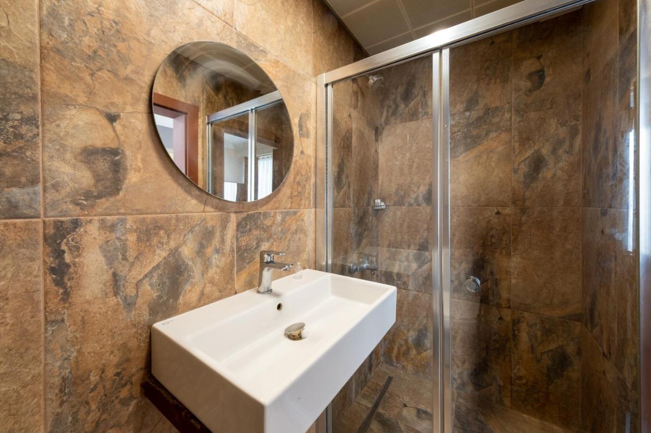 Istanbul Nova Hotel Luaran gambar