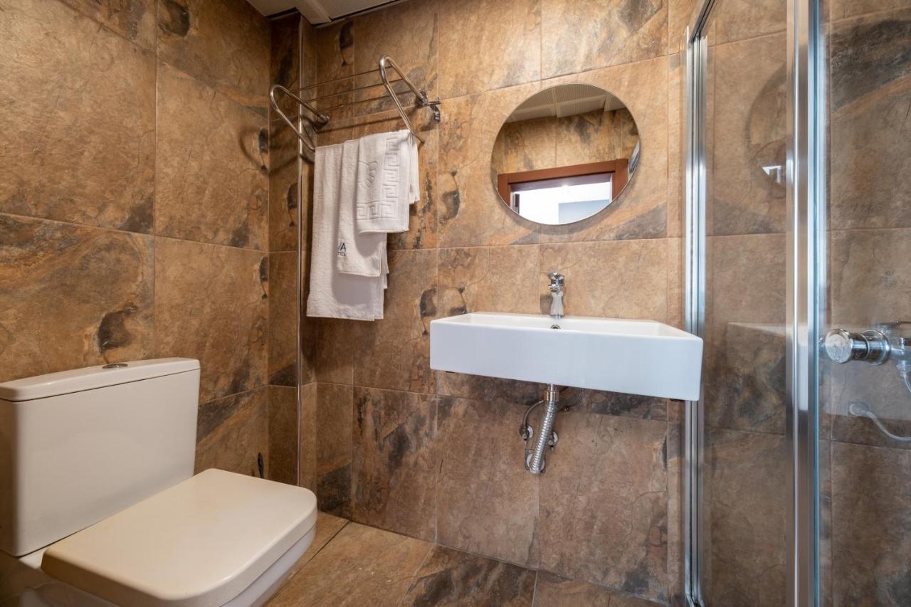 Istanbul Nova Hotel Luaran gambar