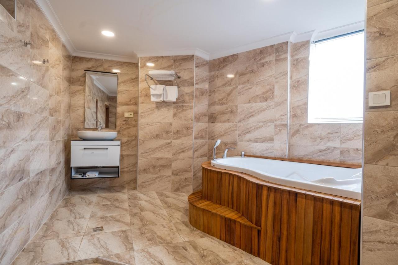 Istanbul Nova Hotel Luaran gambar